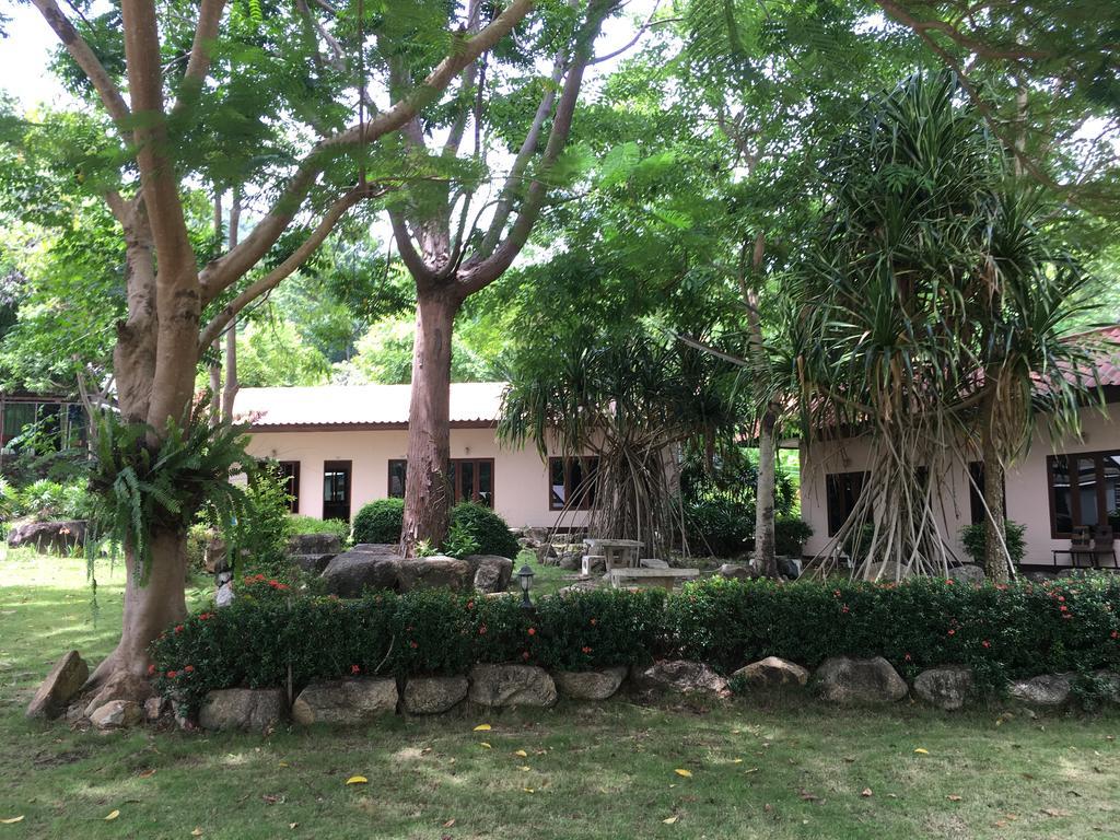 Buritara Resort, Phangan Island Chaloklum Exterior foto